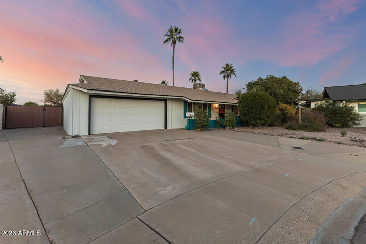 Property Photo:  5119 N 87th Street  AZ 85250 