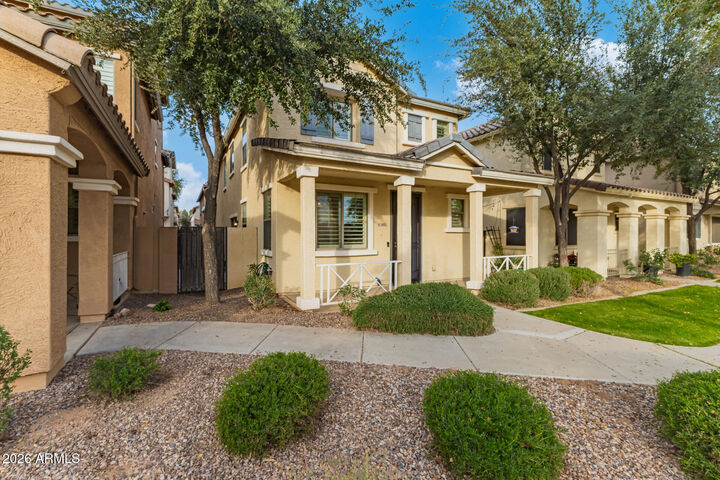 Property Photo:  3885 E Santa Fe Lane  AZ 85297 