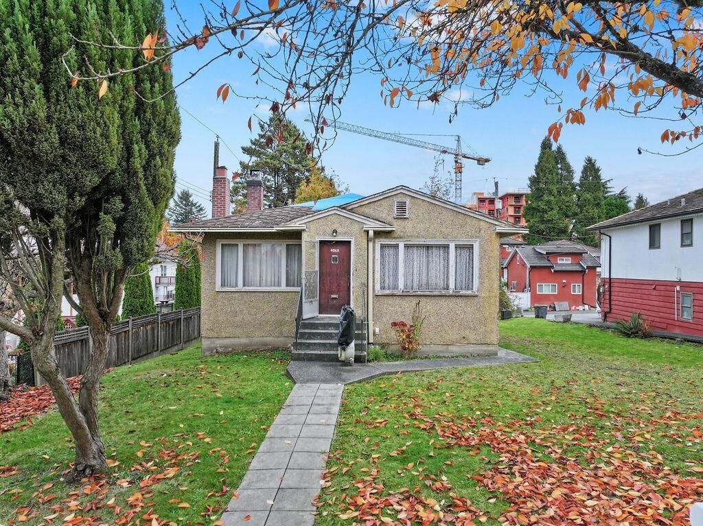 Property Photo:  4868 Commercial Street  BC V5N 4H1 