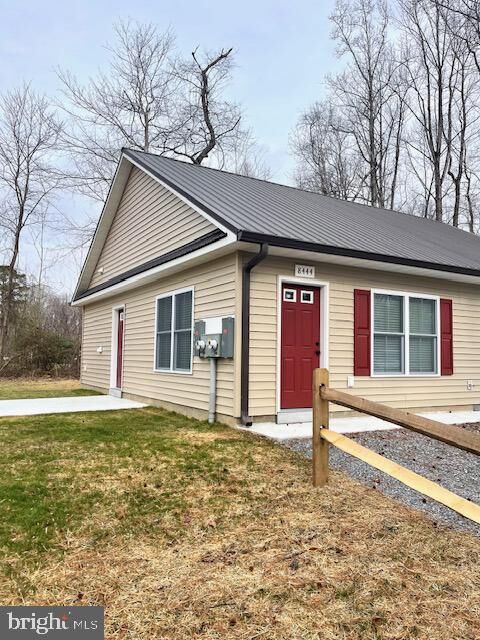 Property Photo:  8444 Blue Jay Meadows  VA 22485 