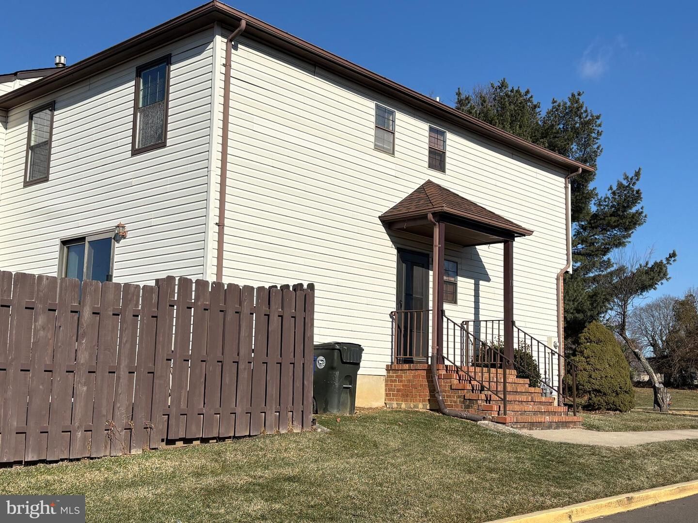 Property Photo:  13 Bordenshire Drive  NJ 08505 