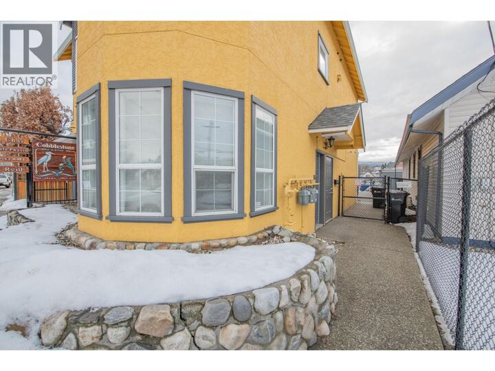 Property Photo:  3414A 28th Avenue 2  BC V1T 1W9 