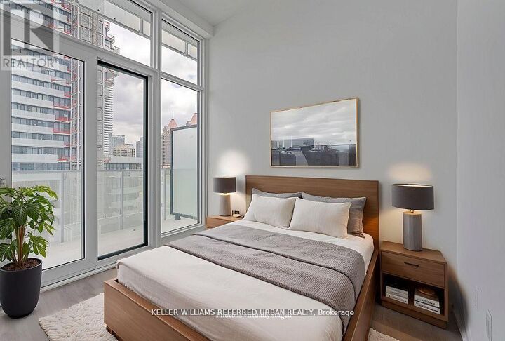 Property Photo:  3883 Quartz Road 602  ON L5B 0M4 