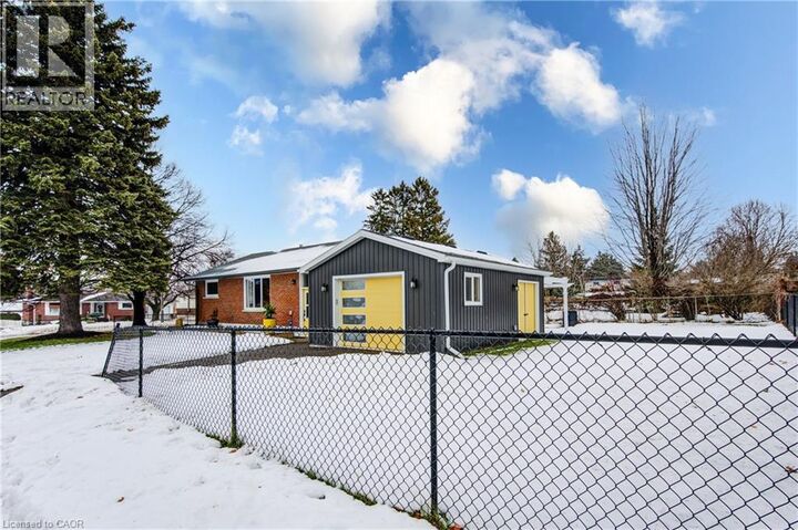 Property Photo:  1040 Warwick Street  ON N4S 4S2 