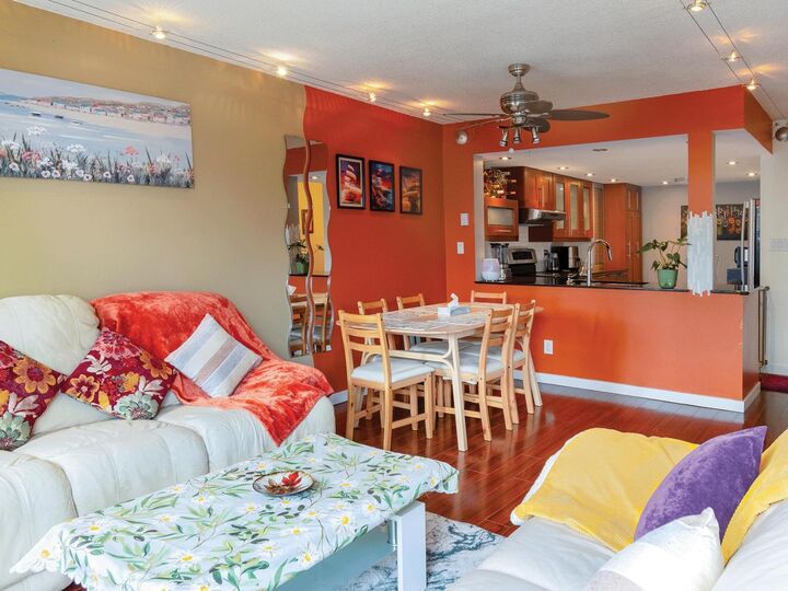 Property Photo: 14881 103A Avenue 303 BC V3R 0M5