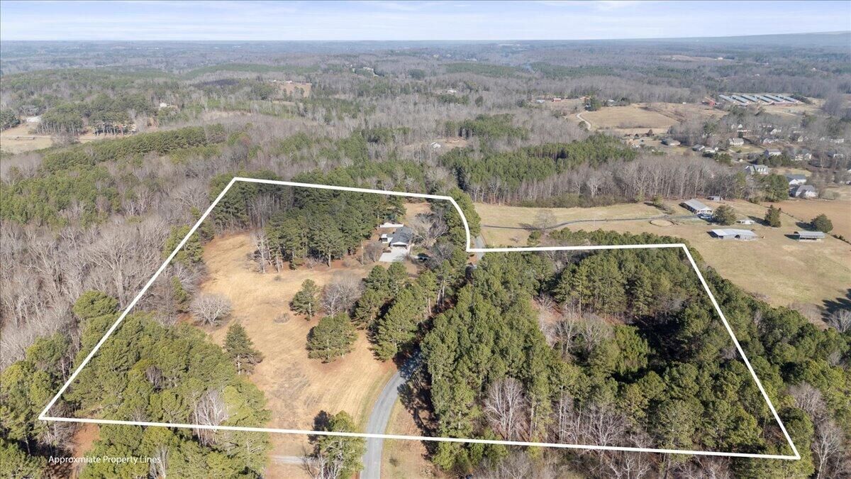 Property Photo:  322 Cannon Road  GA 30728 