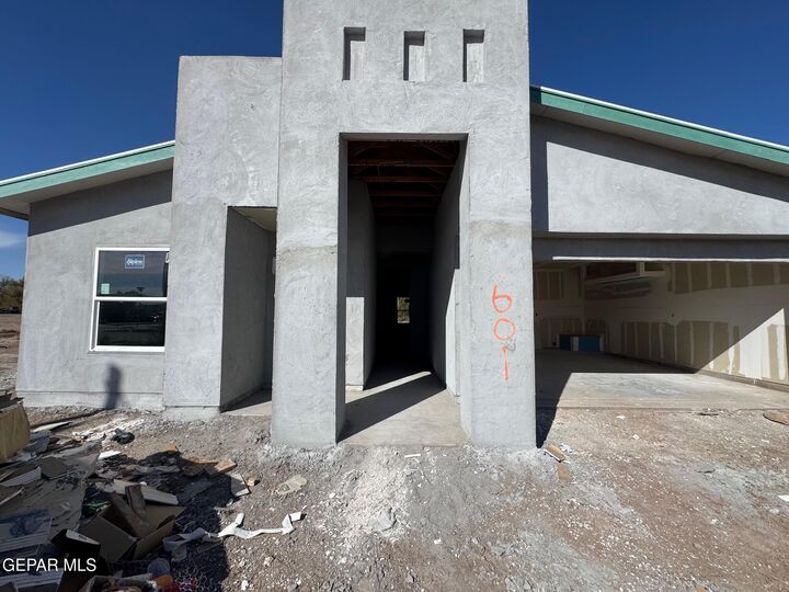 Property Photo: 601 Harvest Grove Lane TX 79927