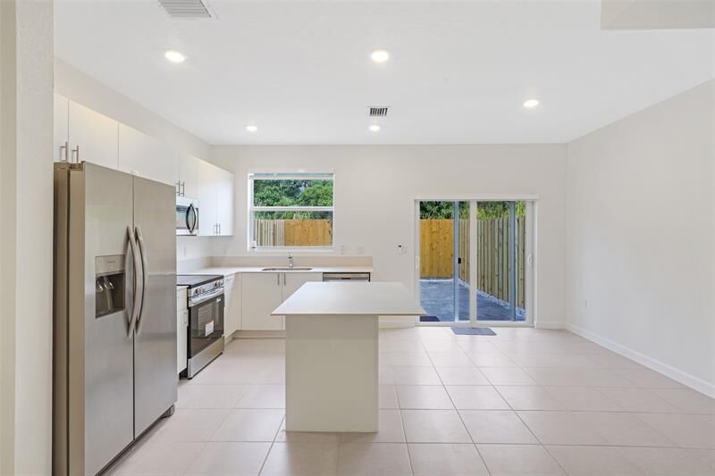 Property Photo: 17845 SW 356th Ter FL 33034