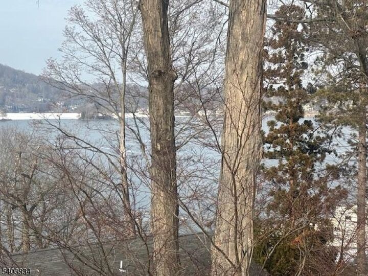 Property Photo:  140 Springbrook Trl  NJ 07871 