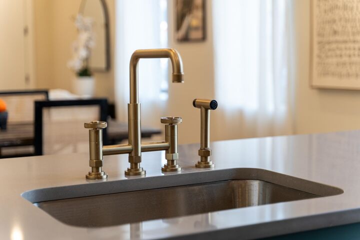 Property Photo: 10 Prescott St 1 NJ 07304