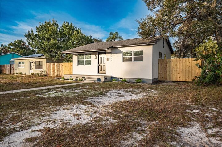 Property Photo:  1711 41st Street S  FL 33711 