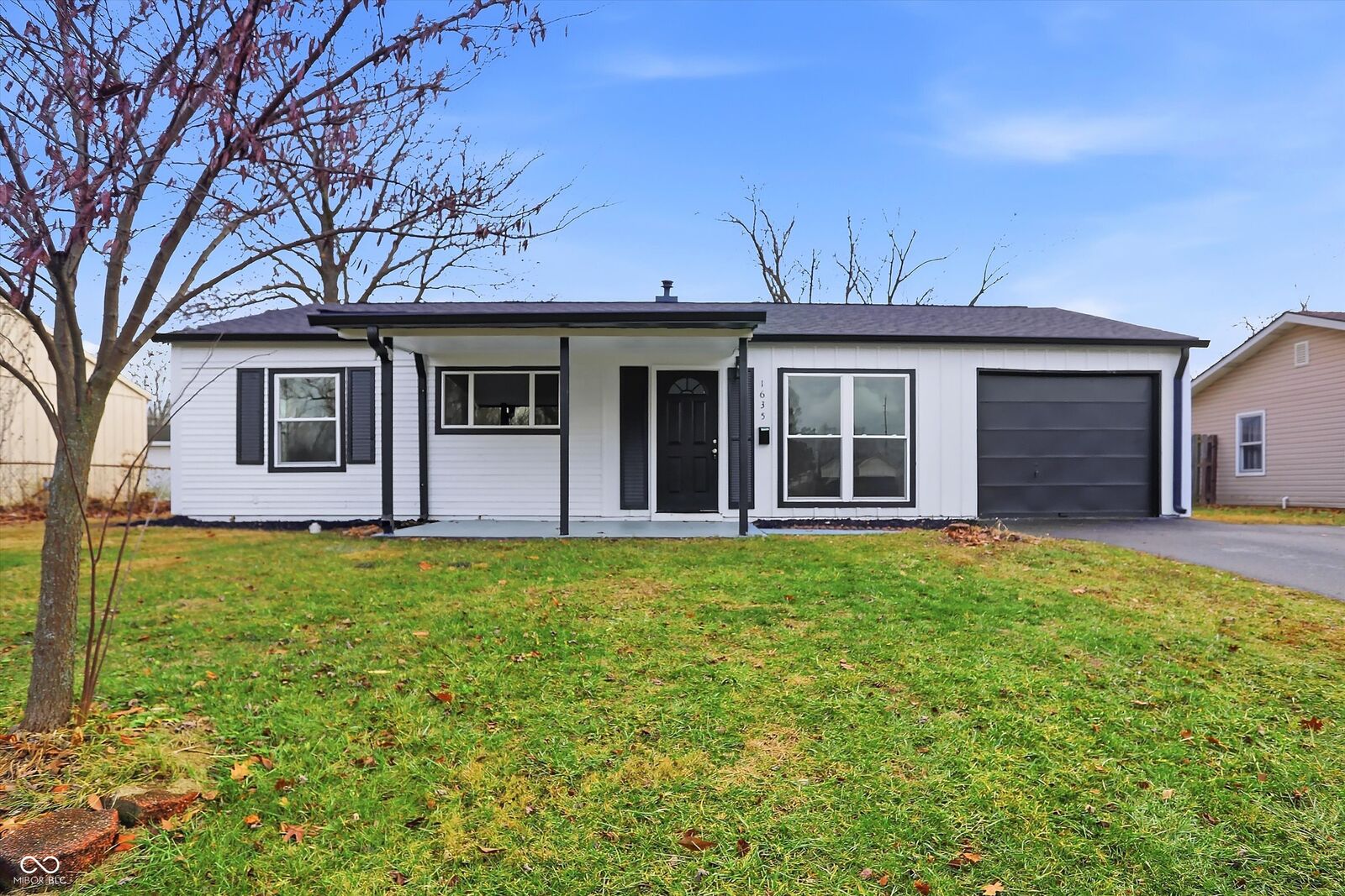 Property Photo:  1635 Woodland Drive  IN 46060 