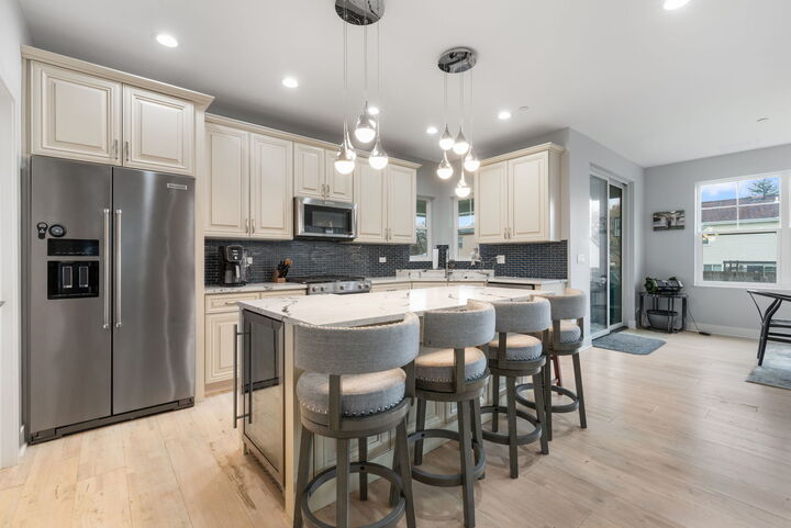 Property Photo:  580 Francesca Lane  IL 60172 