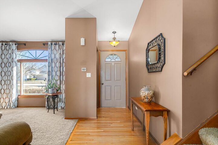 Property Photo:  431 Badger Lane  IL 60543 