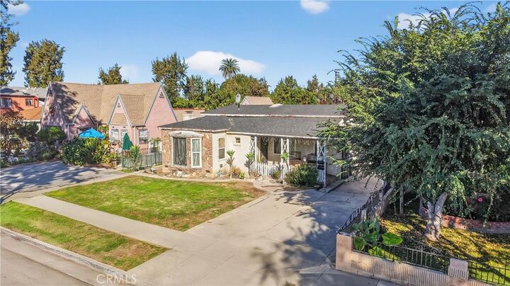 Property Photo:  3617 Cedar  CA 90262 