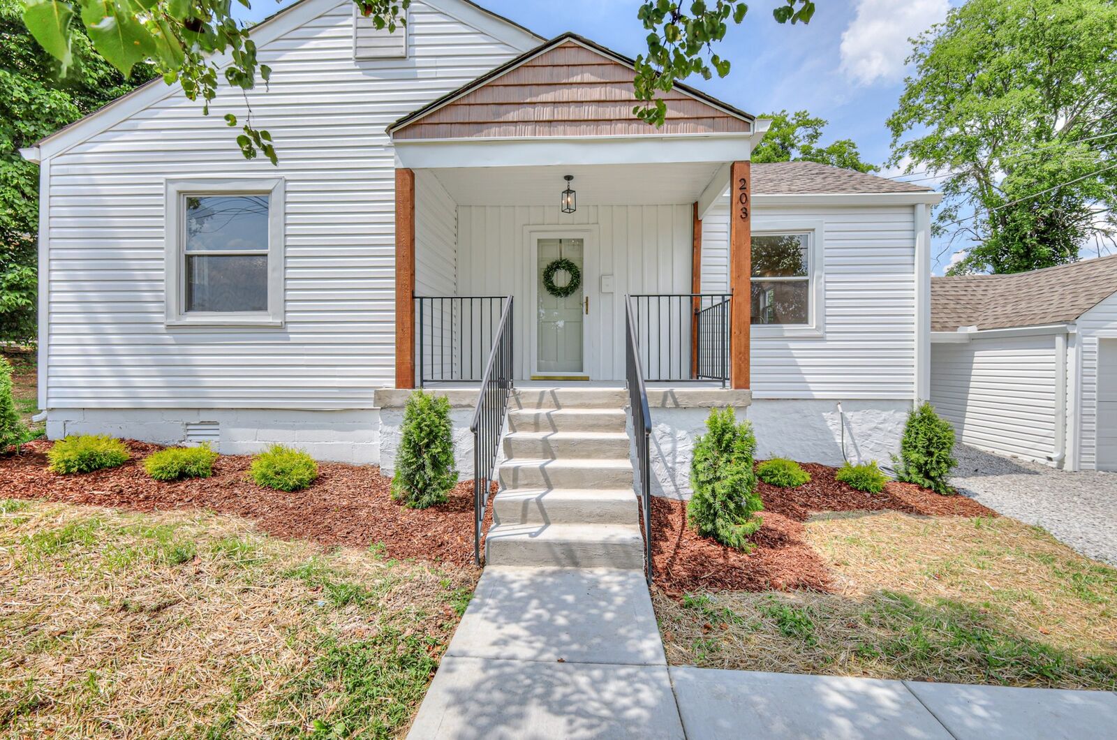 Property Photo:  203 W Cedar St  TN 37072 