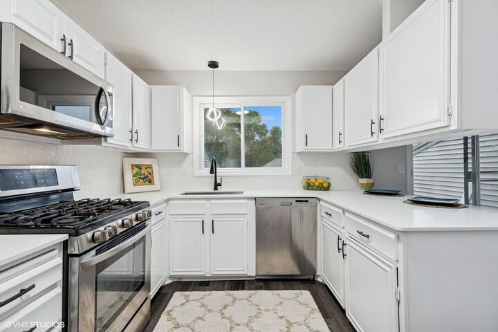 Property Photo:  4478 Arden View Court  MN 55112 