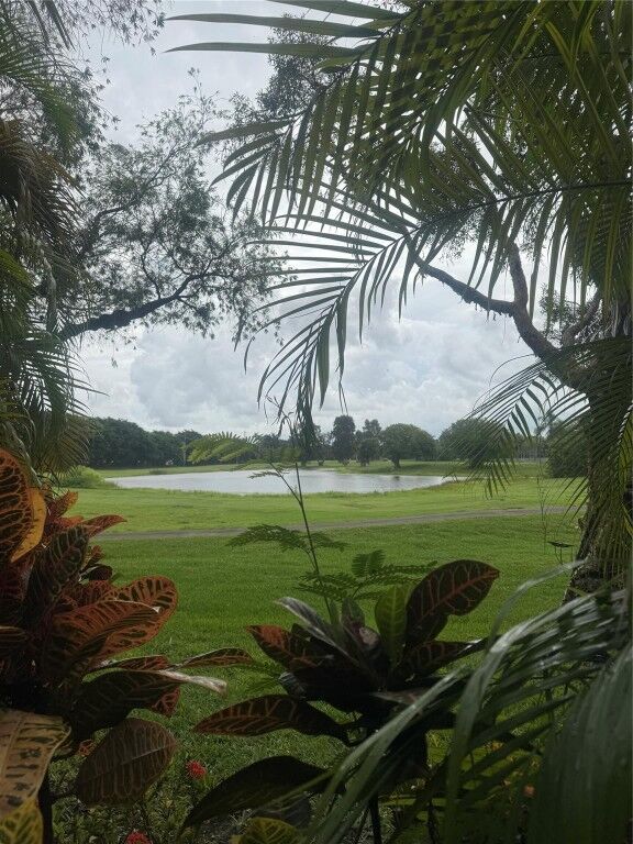 Property Photo:  301 SW 158th Terrace 104  FL 33027 