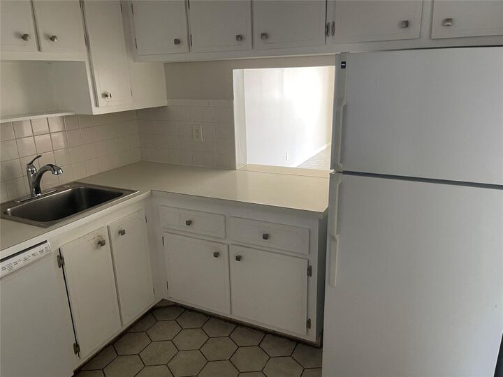 Property Photo:  1005 Country Club Drive 205  FL 33063 