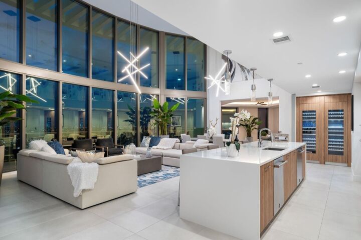 Property Photo:  100 E Las Olas Boulevard 4603  FL 33301 