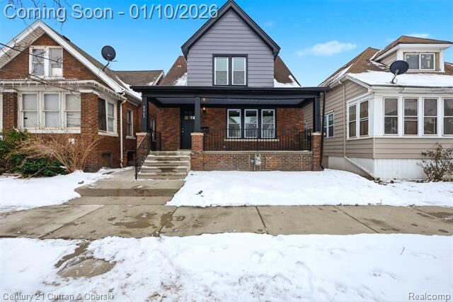 Property Photo:  8063 Gartner Street  MI 48209 