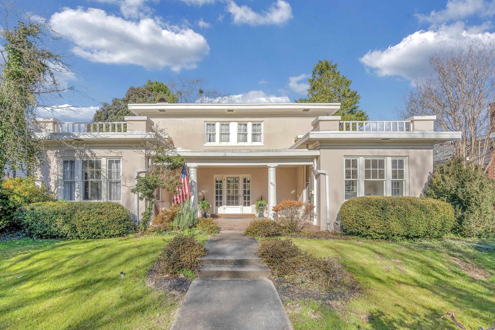 Property Photo:  662 Otis Boulevard  SC 29302 