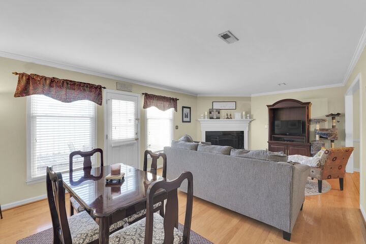 Property Photo:  182 Buckstone Lane  SC 29307 