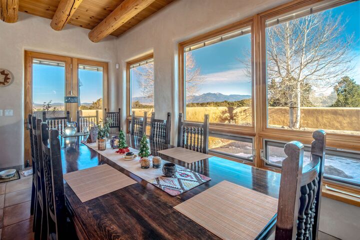 Property Photo:  98 Calle Mirador  NM 87557 