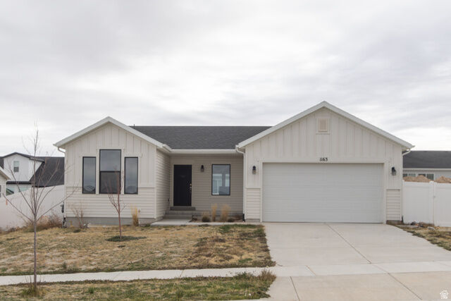 Property Photo:  1163 W Rocky Way N  UT 84029 