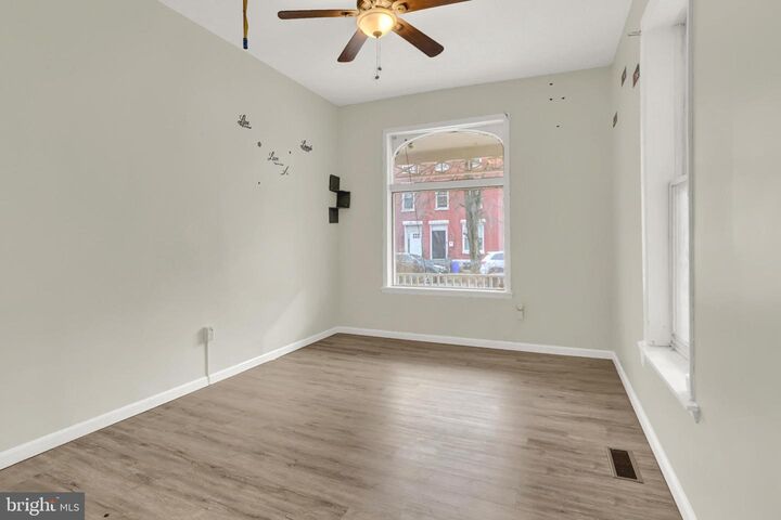 Property Photo:  518 Emerald Street  PA 17110 