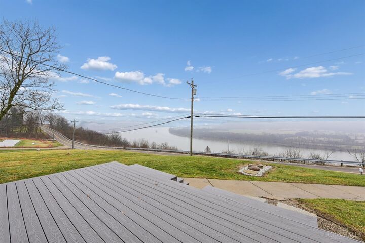 Property Photo:  2545 Cliff Road  OH 45052 