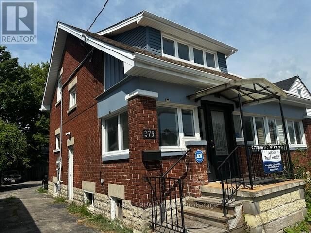 Property Photo:  379 Wharncliffe Road South Upper  ON N6J 2M2 