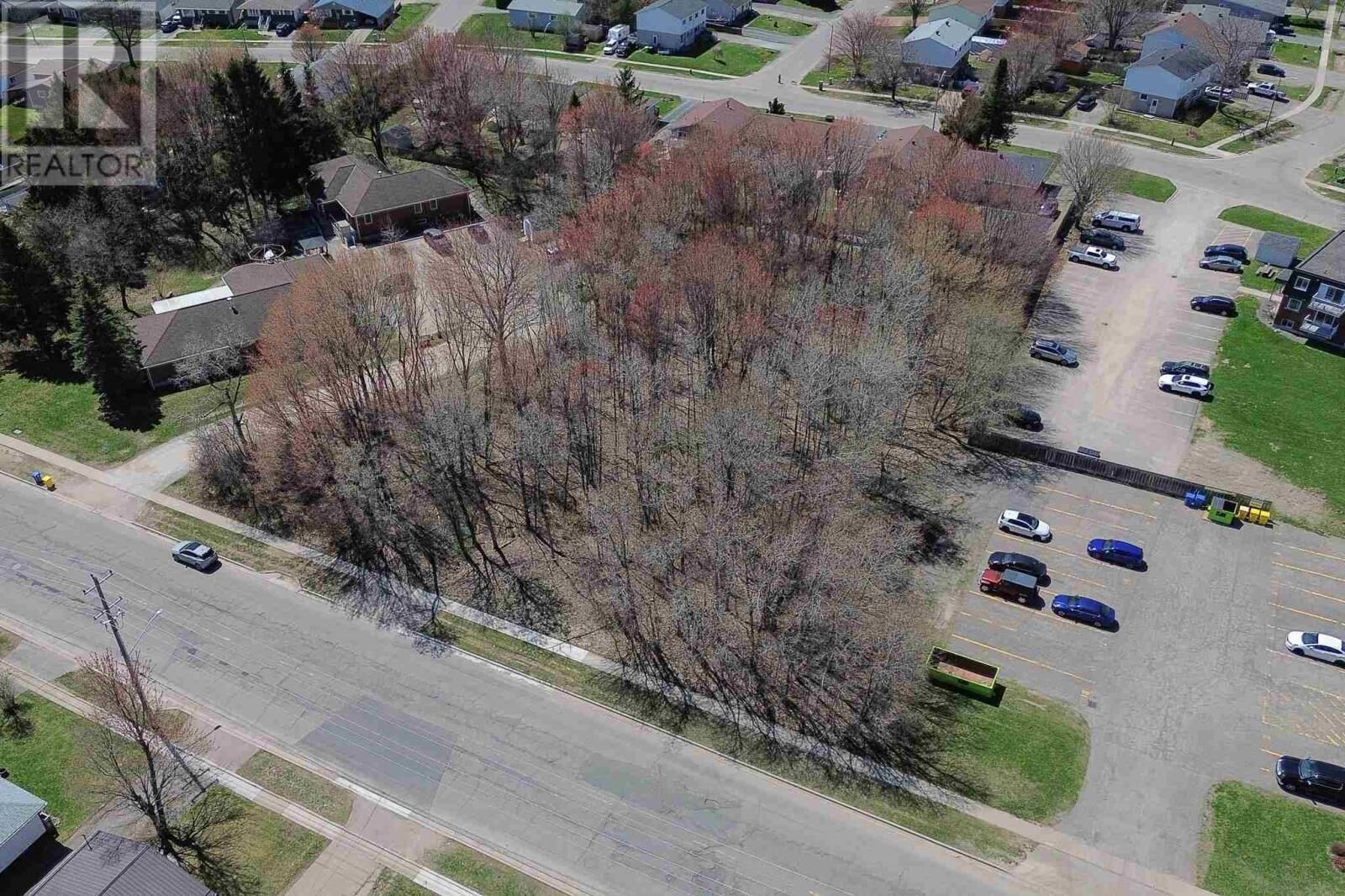 Photo de la propriété:  511 Boundary Rd  ON P6A 5Z2 