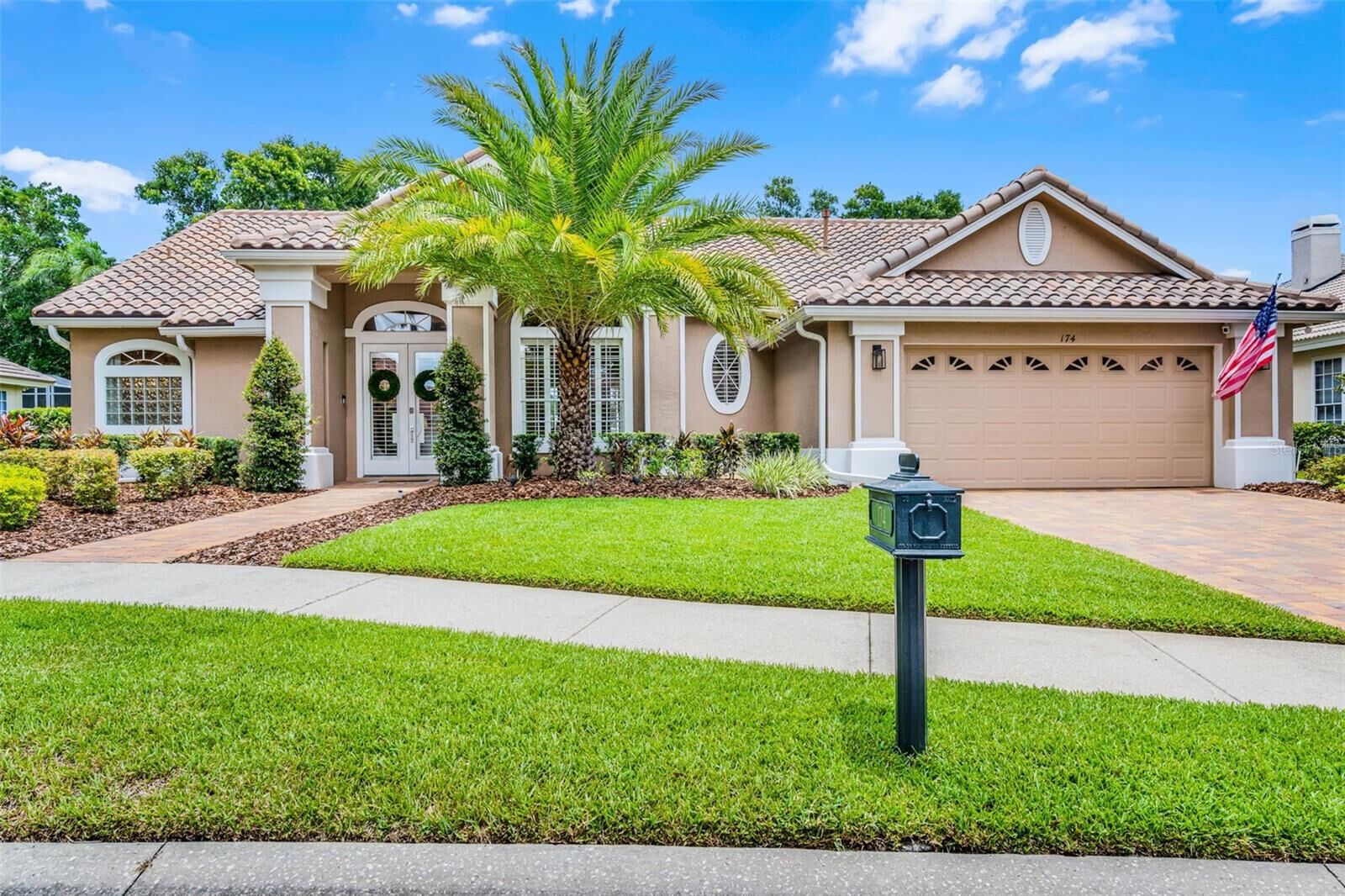 Property Photo: 174 Promenade Circle FL 32746