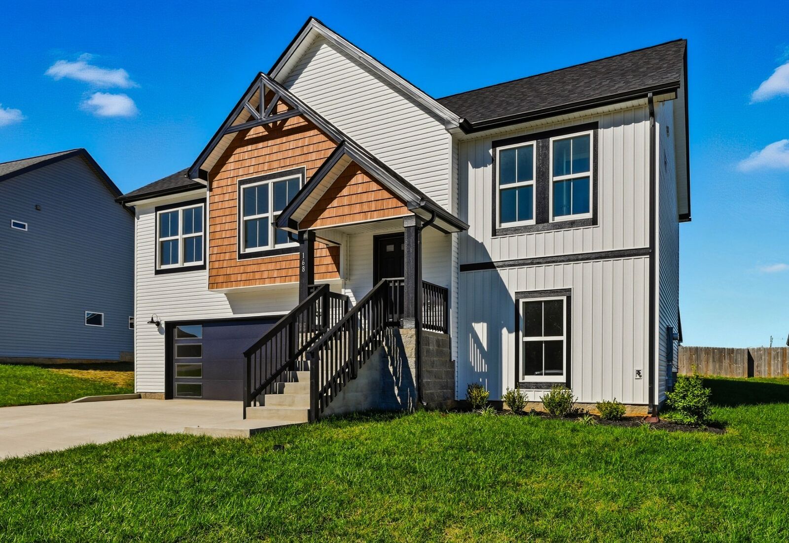 Property Photo: 168 Leitrim Dr TN 37042