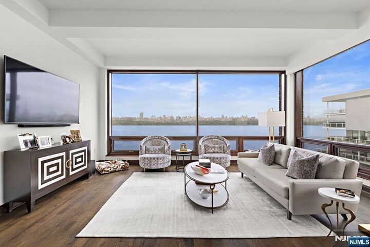 Property Photo:  9 Somerset Lane 501  NJ 07020 