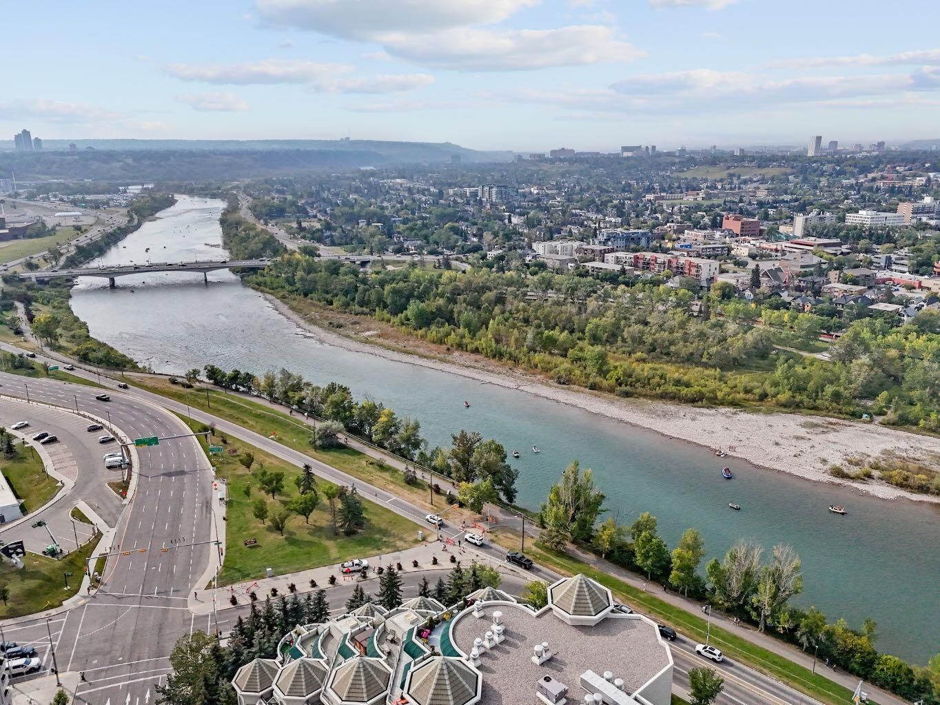 Property Photo: 1121 6 Avenue SW 407 AB T2P 5J4