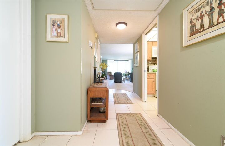 Property Photo:  545 Oaks Lane 310  FL 33069 