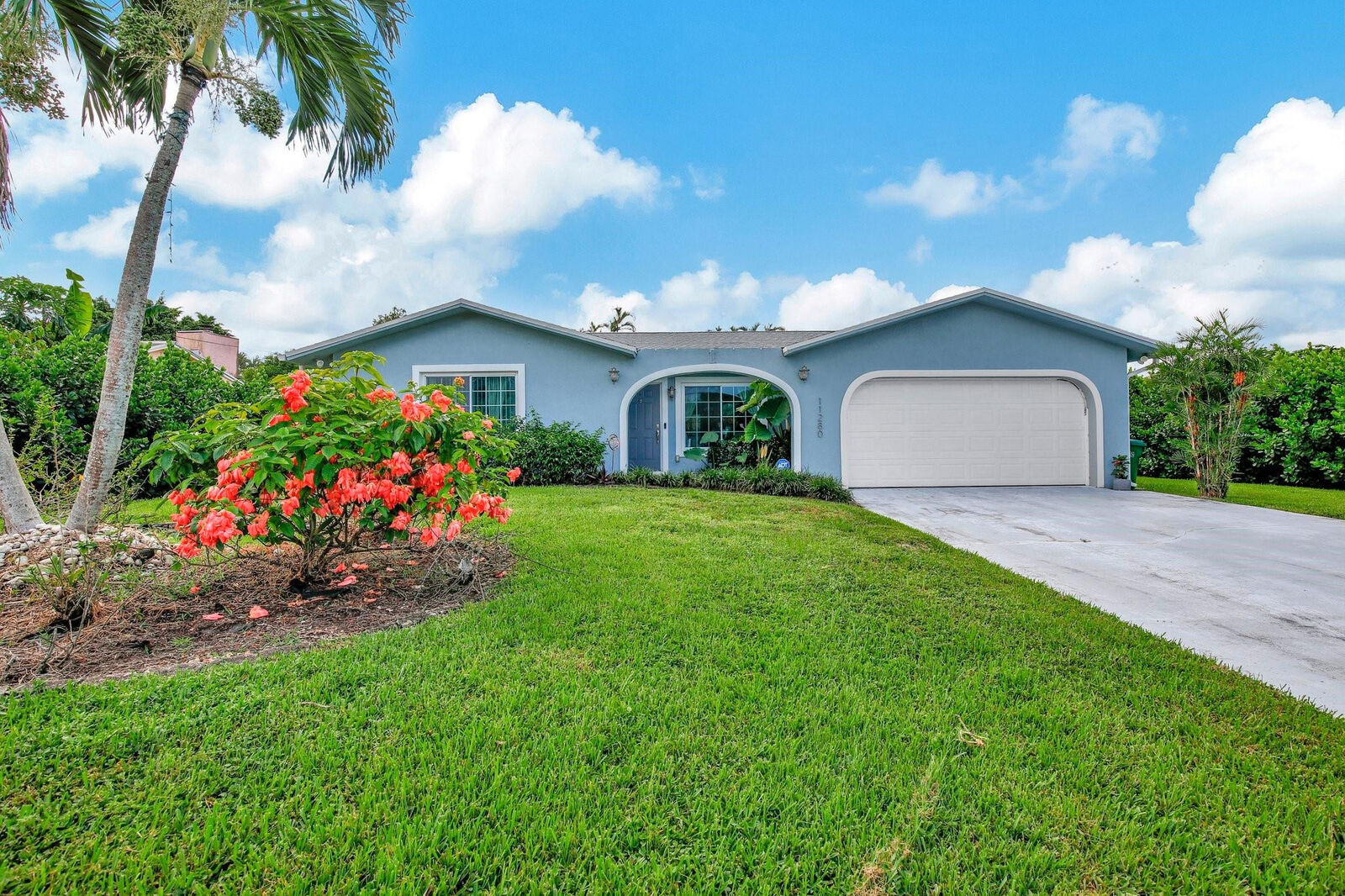 Property Photo: 11280 NW 26th Street FL 33323