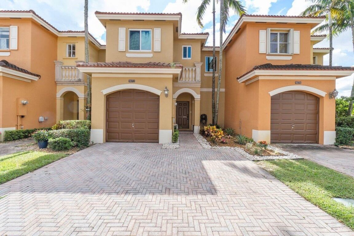 Property Photo:  9072 SW 19th Street 9072  FL 33025 