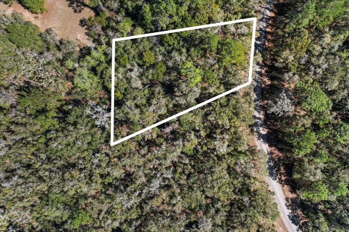 Property Photo: 987 E Odin Drive FL 34434