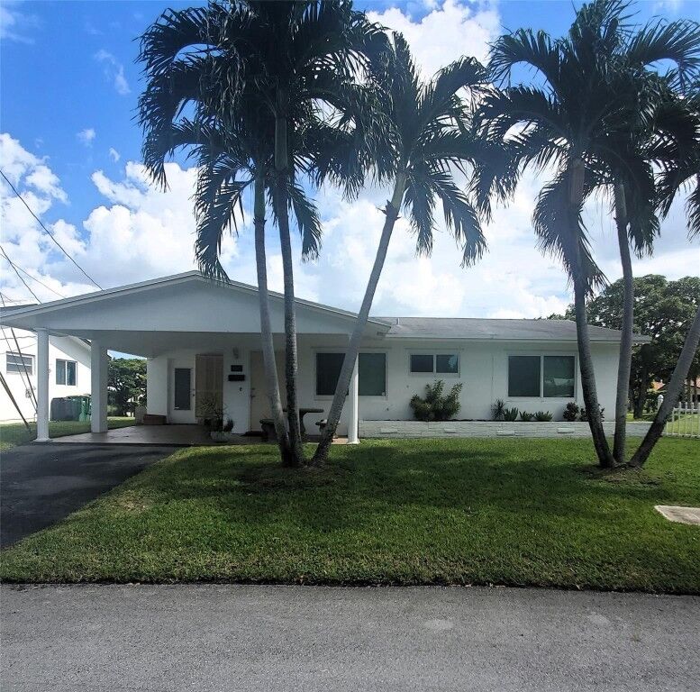 Property Photo:  4802 NW 27th Terrace  FL 33309 