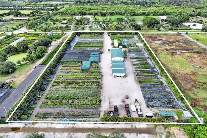 Property Photo:  10670 Heritage Farms Road  FL 33449 