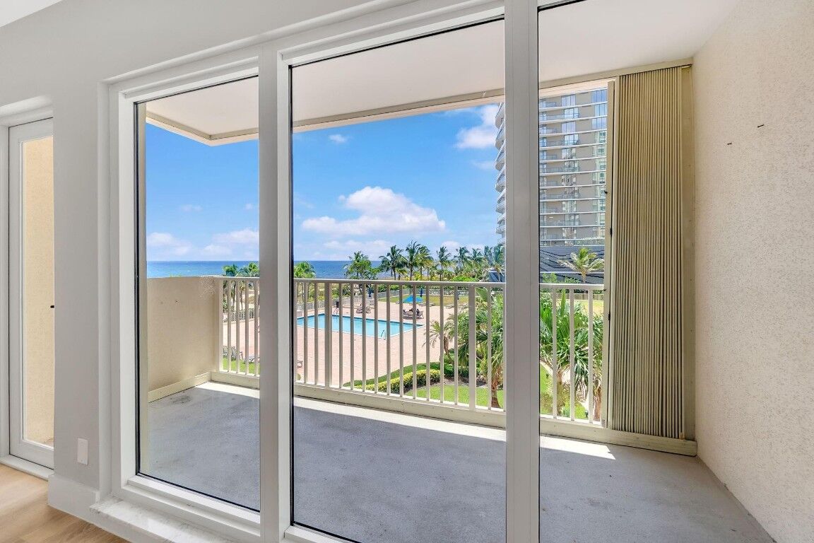 Property Photo:  750 N Ocean Boulevard 404  FL 33062 