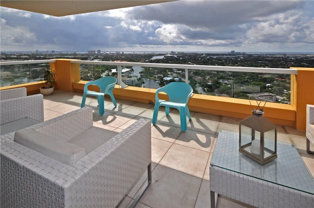 Property Photo:  411 N New River Drive 3004  FL 33301 