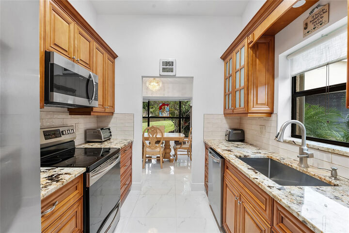 Property Photo:  2531 Blue Sage Avenue  FL 33063 