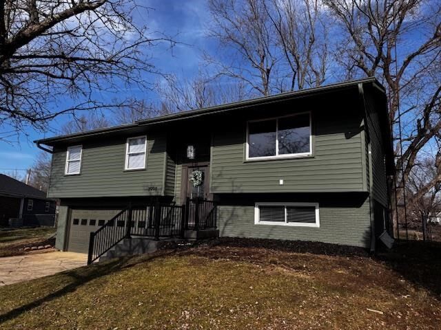 Property Photo:  3998 Emerald Circle  IN 47374 