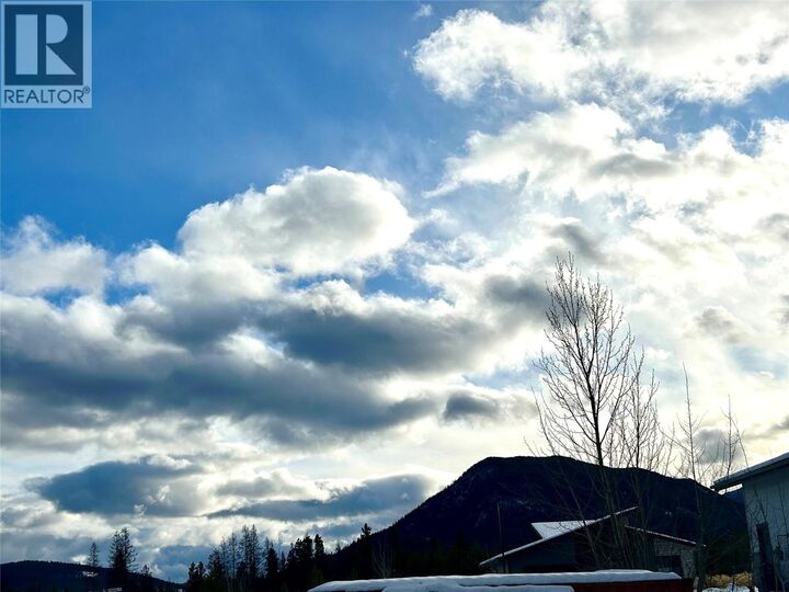 Property Photo:  102 Ponderosa View  BC V1A 0A5 