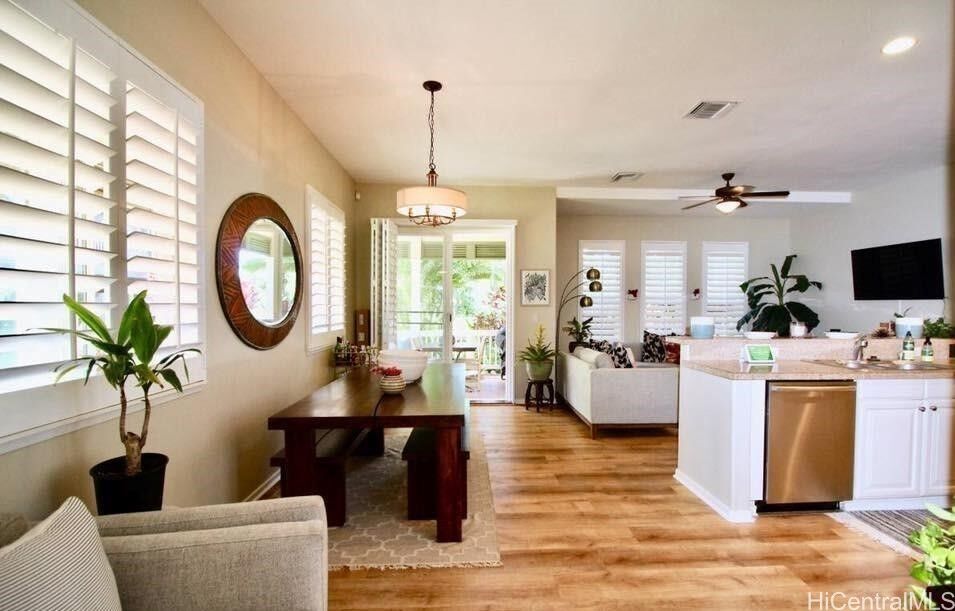 Property Photo:  92-1202 Olani Street 66-1  HI 96707 