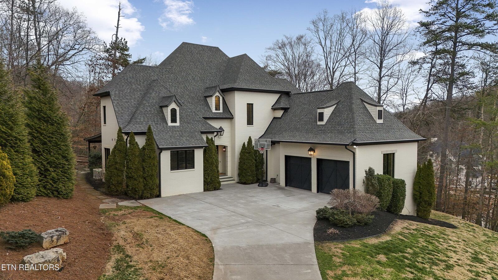 Property Photo:  5401 Mill Ridge Drive Drive  TN 37919 